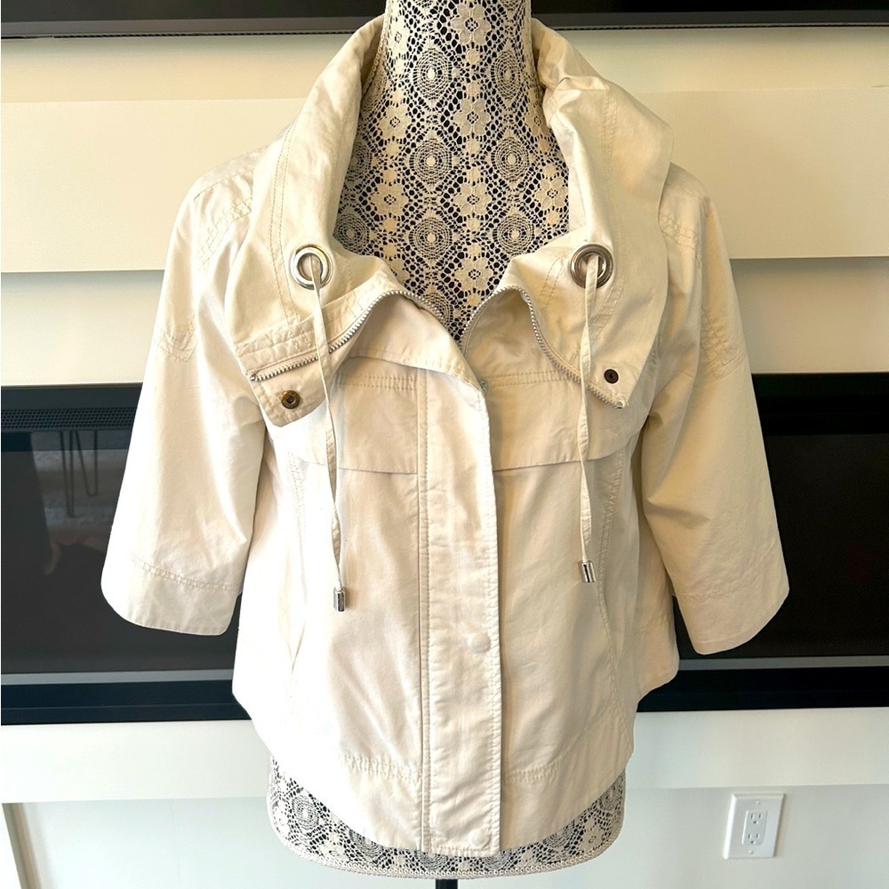 Willi Smith 100% cotton 3/4 sleeve tan cropped jacket size m